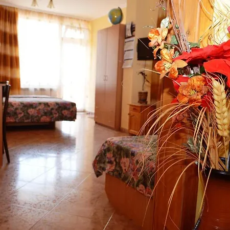 Guest house Mistral 2*